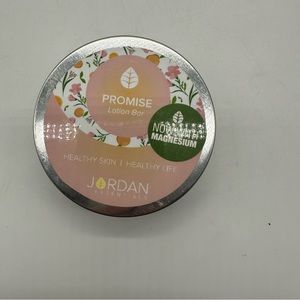 New Sealed Jordan Essentials Promise Lotion Bar & Salt Scrub Healthy Skin  BG
